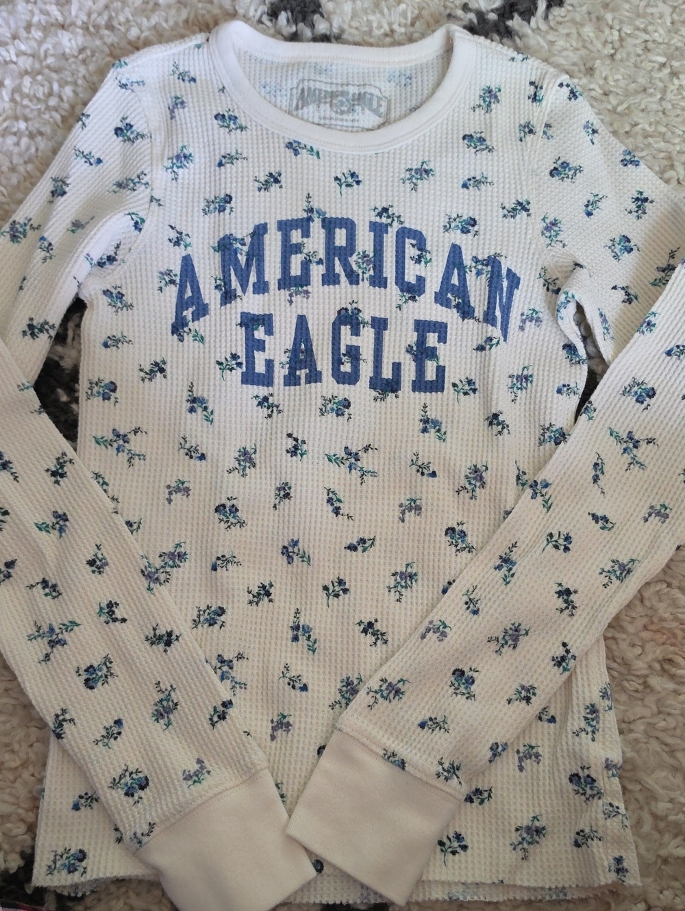 American Eagle White Waffle-Knit Long Sleeve Tee with Blue Floral & Blue Logo